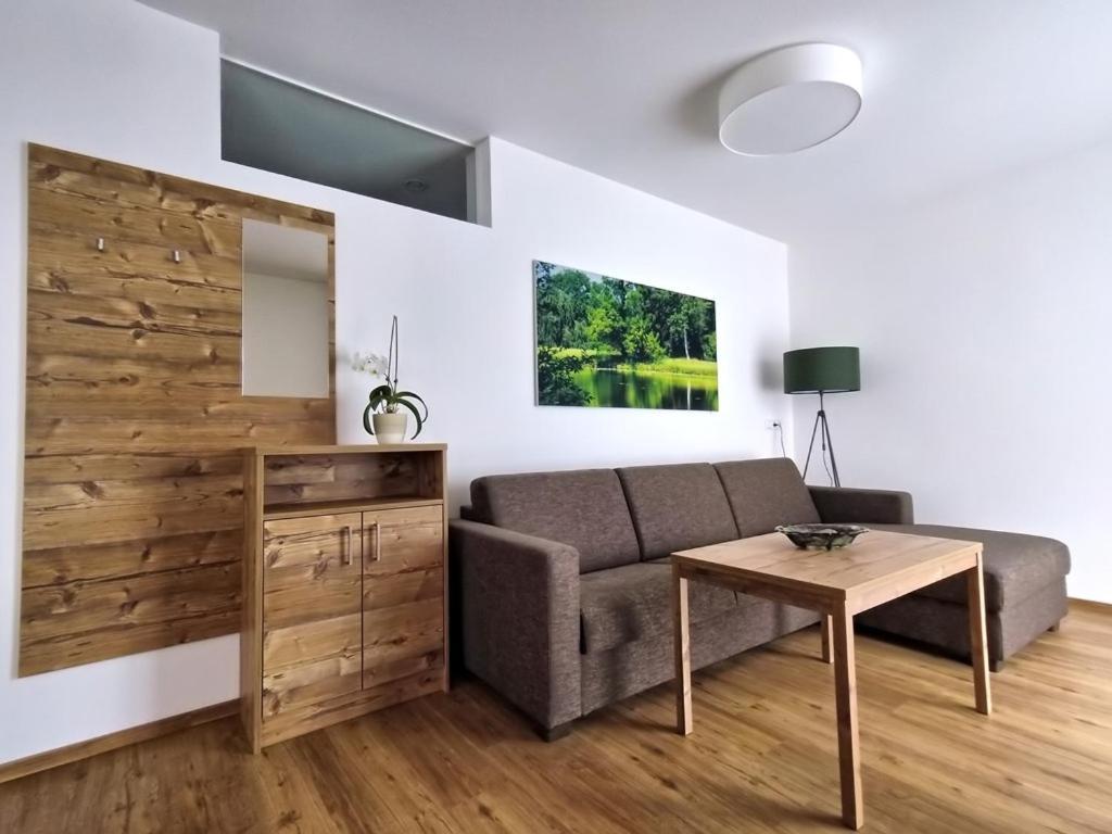 Ferienwohnungen Fewo Landglueck Herrieden Bagian luar foto